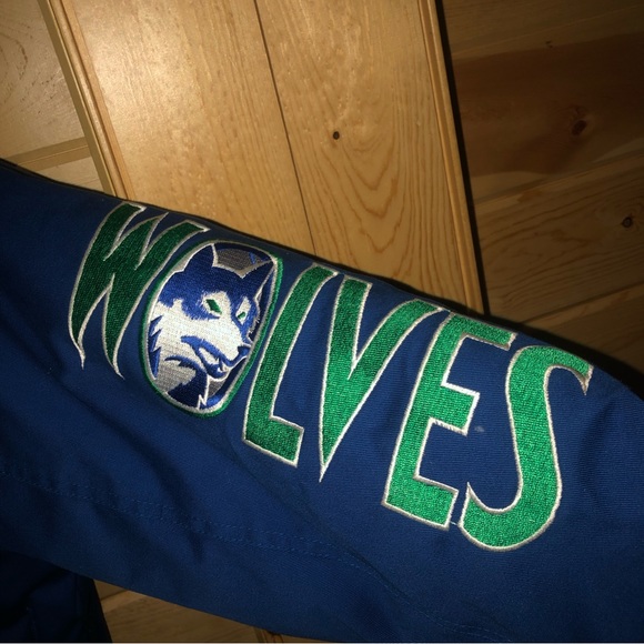 Timberwolves Starter Jacket - Picture 5 of 11